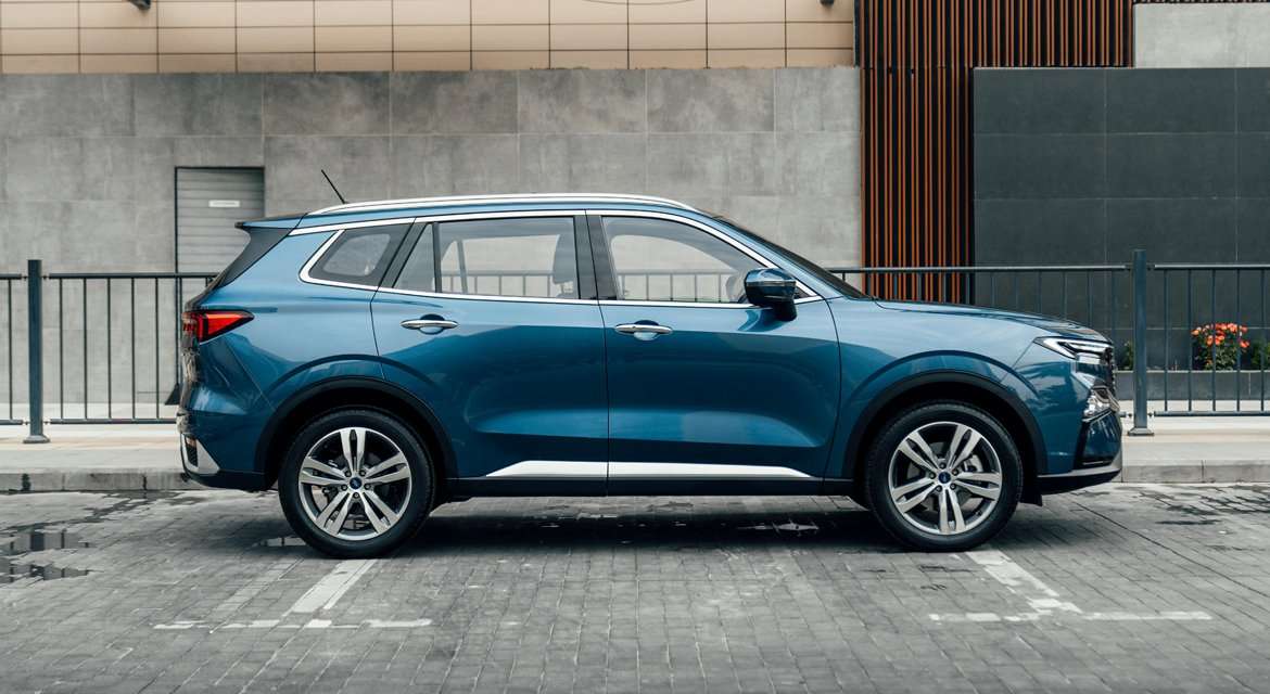2025 Ford X4 xDrive 30i Technology